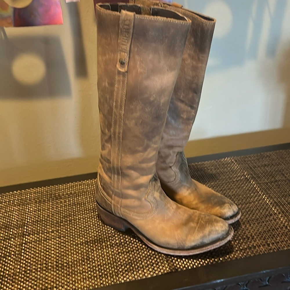 Distressed Liberty Black cowboy boot